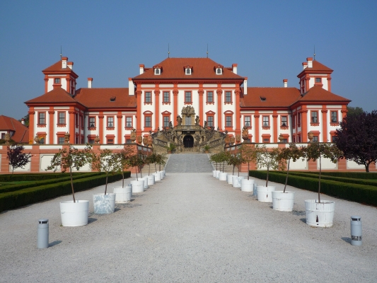 Troja chateau 